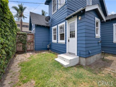 207 W Buffalo Avenue, Santa Ana, CA