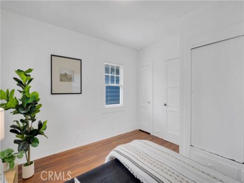 207 W Buffalo Avenue, Santa Ana, CA