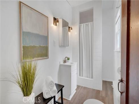 207 W Buffalo Avenue, Santa Ana, CA