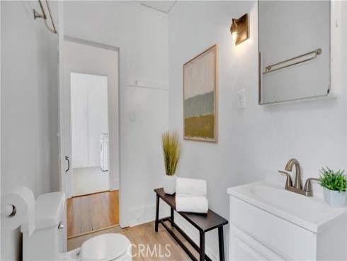 207 W Buffalo Avenue, Santa Ana, CA