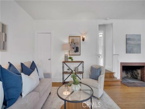 207 W Buffalo Avenue, Santa Ana, CA