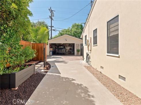 1206 West 18th Street , Santa Ana, CA