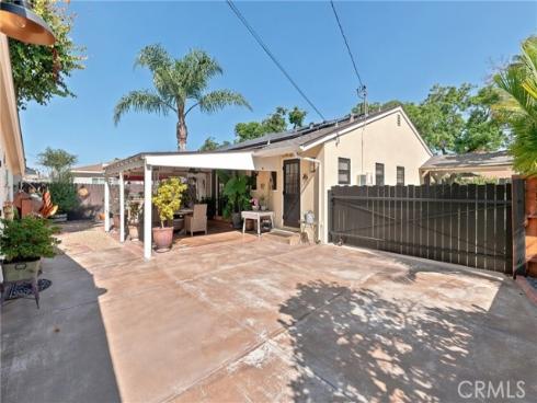 1206 West 18th Street , Santa Ana, CA