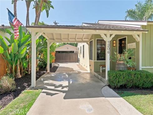 1206 West 18th Street , Santa Ana, CA