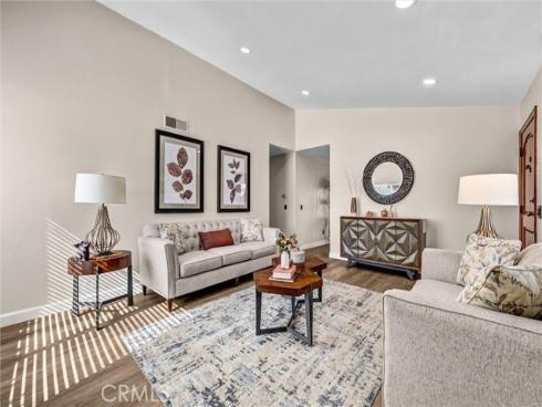 3429 S Lowell , Santa Ana, CA