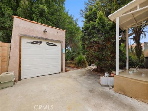 1127 S Shelton , Santa Ana, CA