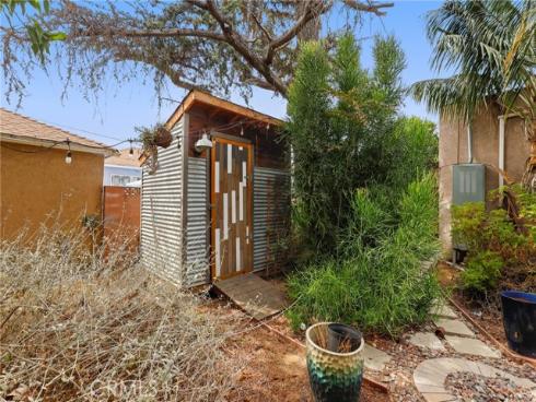 1127 S Shelton , Santa Ana, CA