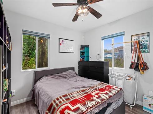 1127 S Shelton , Santa Ana, CA