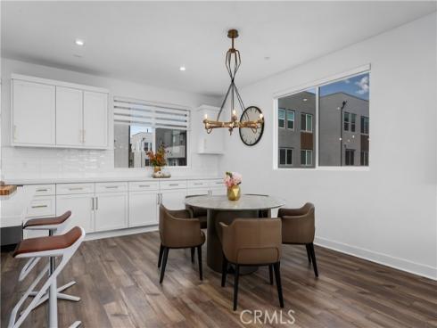 651 S Lyon Street, Santa Ana, CA