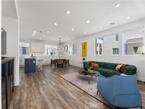 651 S Lyon Street, Santa Ana, CA