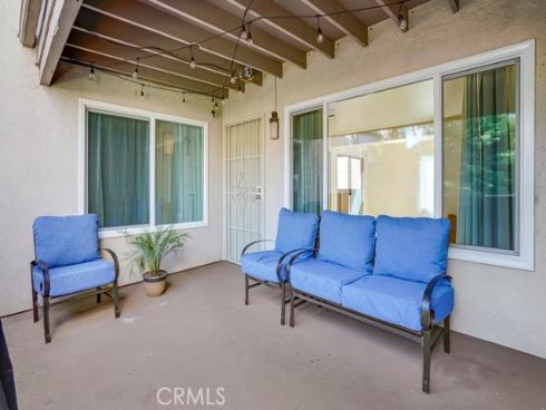 1270 Cabrillo Park , Santa Ana, CA