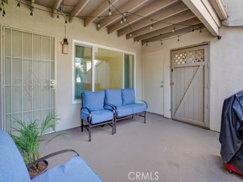 1270 Cabrillo Park , Santa Ana, CA