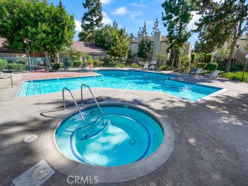 1270 Cabrillo Park , Santa Ana, CA