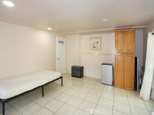 5214 W 3rd , Santa Ana, CA