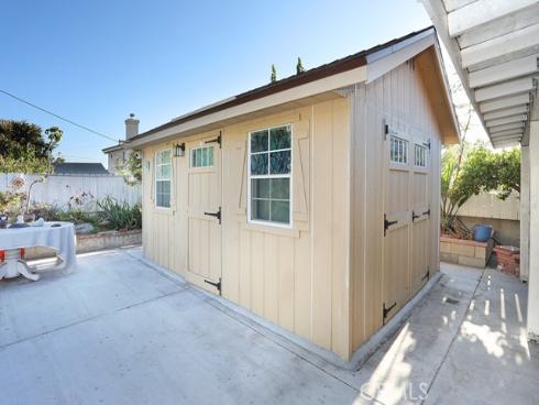 5214 W 3rd  , Santa Ana, CA