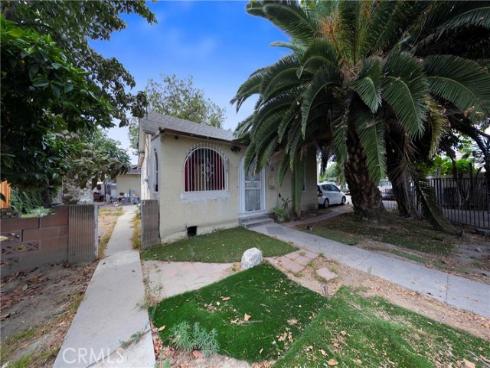 2430 W 6th  A&B , Santa Ana, CA