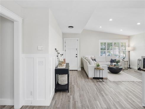 2818 N Lowell , Santa Ana, CA