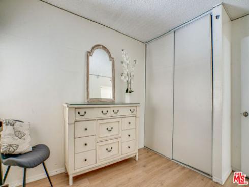 302 E Chestnut 215 Avenue, Santa Ana, CA