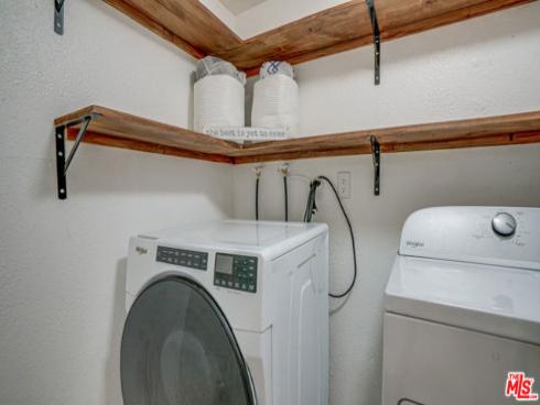 302 E Chestnut 215 Avenue, Santa Ana, CA