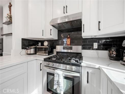 1926 W 18th Street, Santa Ana, CA