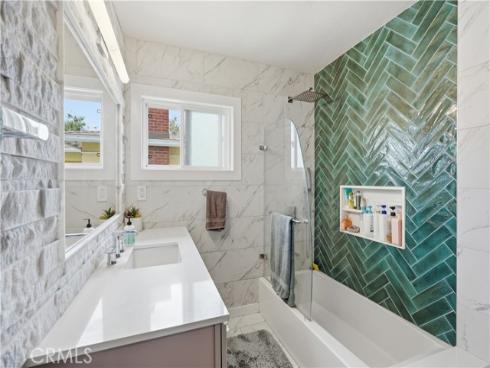 2215 N Spurgeon , Santa Ana, CA