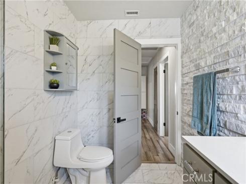 2215 N Spurgeon , Santa Ana, CA
