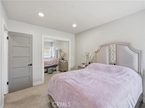 2215 N Spurgeon , Santa Ana, CA