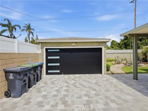 2215 N Spurgeon , Santa Ana, CA
