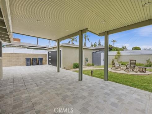 2215 N Spurgeon , Santa Ana, CA