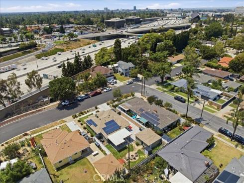 2215 N Spurgeon , Santa Ana, CA