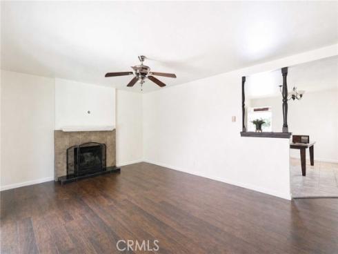 1911 W Maywood , Santa Ana, CA