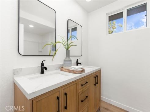 3709 S Olive Street, Santa Ana, CA