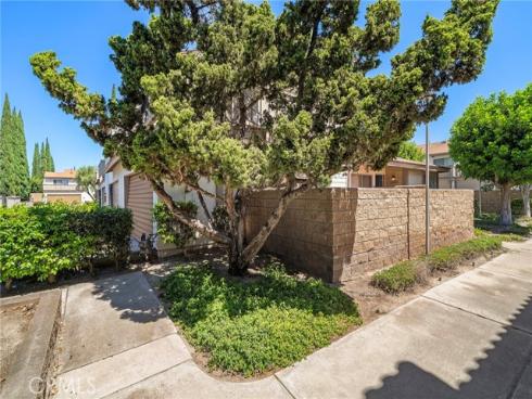 5134 W 1st D Street, Santa Ana, CA