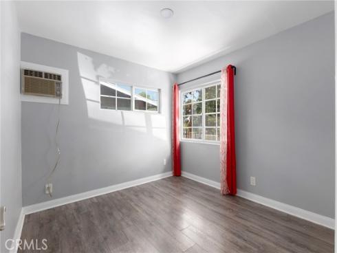 922 Toddy Street, Santa Ana, CA