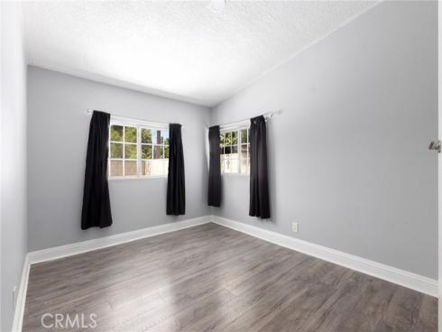922 Toddy Street, Santa Ana, CA