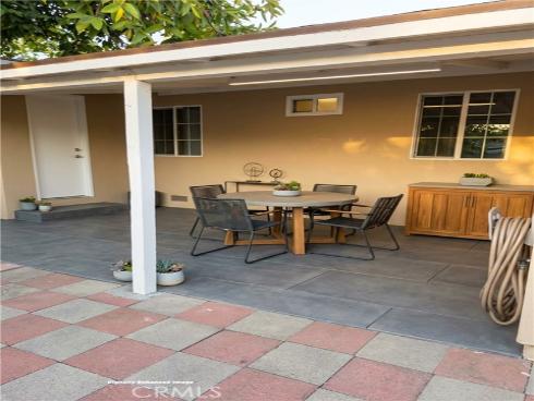 1906 S Broadway , Santa Ana, CA