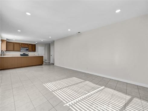 1115 W Stanford Street, Santa Ana, CA