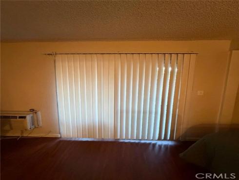1040 W Macarthur  21  Boulevard, Santa Ana, CA