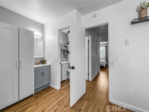 3010 Bradford D , Santa Ana, CA