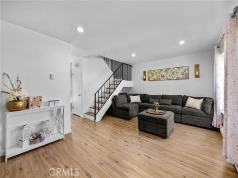3010 Bradford D , Santa Ana, CA