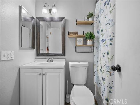 3010 Bradford D , Santa Ana, CA