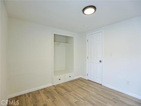 122 N Bewley Street, Santa Ana, CA