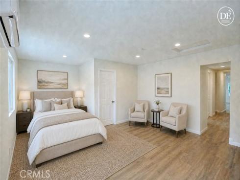122 N Bewley Street, Santa Ana, CA