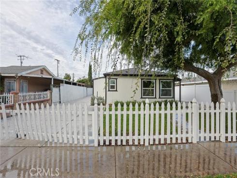 122 N Bewley Street, Santa Ana, CA