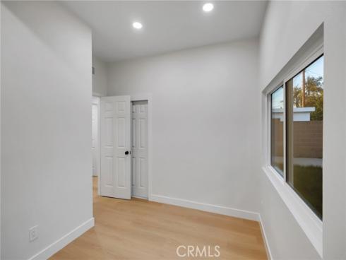 2325 S Shelton , Santa Ana, CA