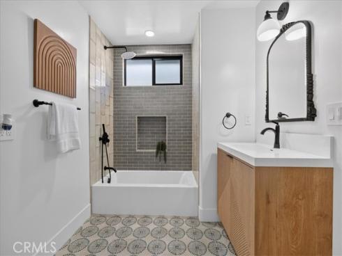 12322 Canyon Terrace, Santa Ana, CA