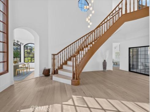 12322 Canyon Terrace, Santa Ana, CA