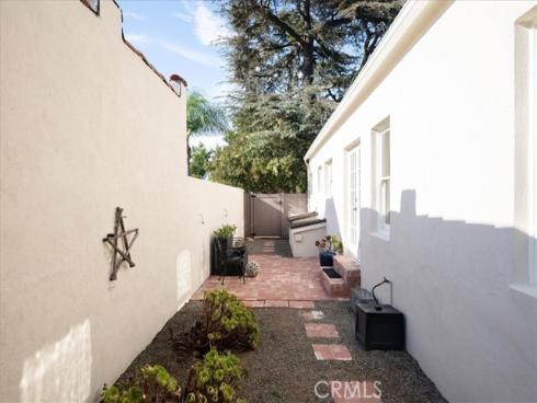2422 N Heliotrope , Santa Ana, CA