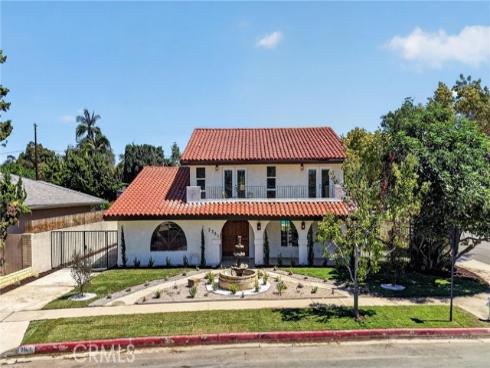 2301 N Lowell , Santa Ana, CA