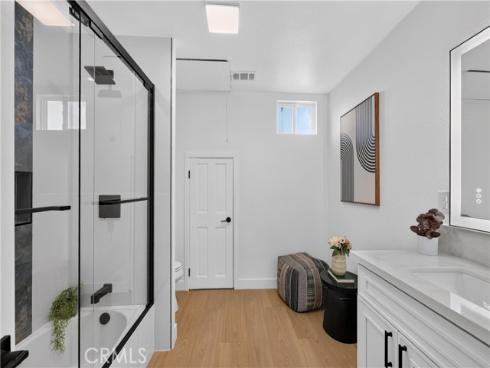 2301 N Lowell , Santa Ana, CA